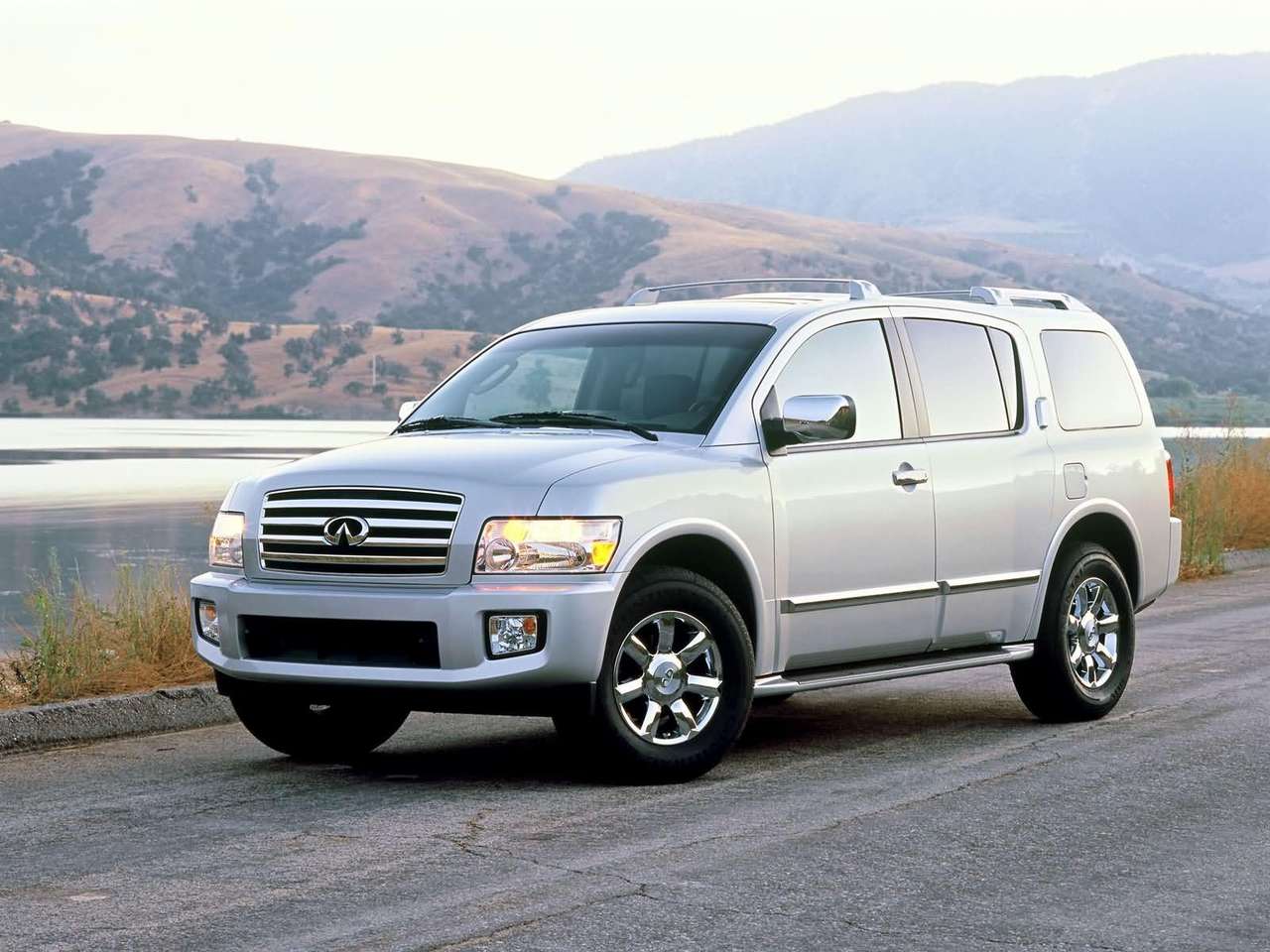 2004 Infiniti Qx56