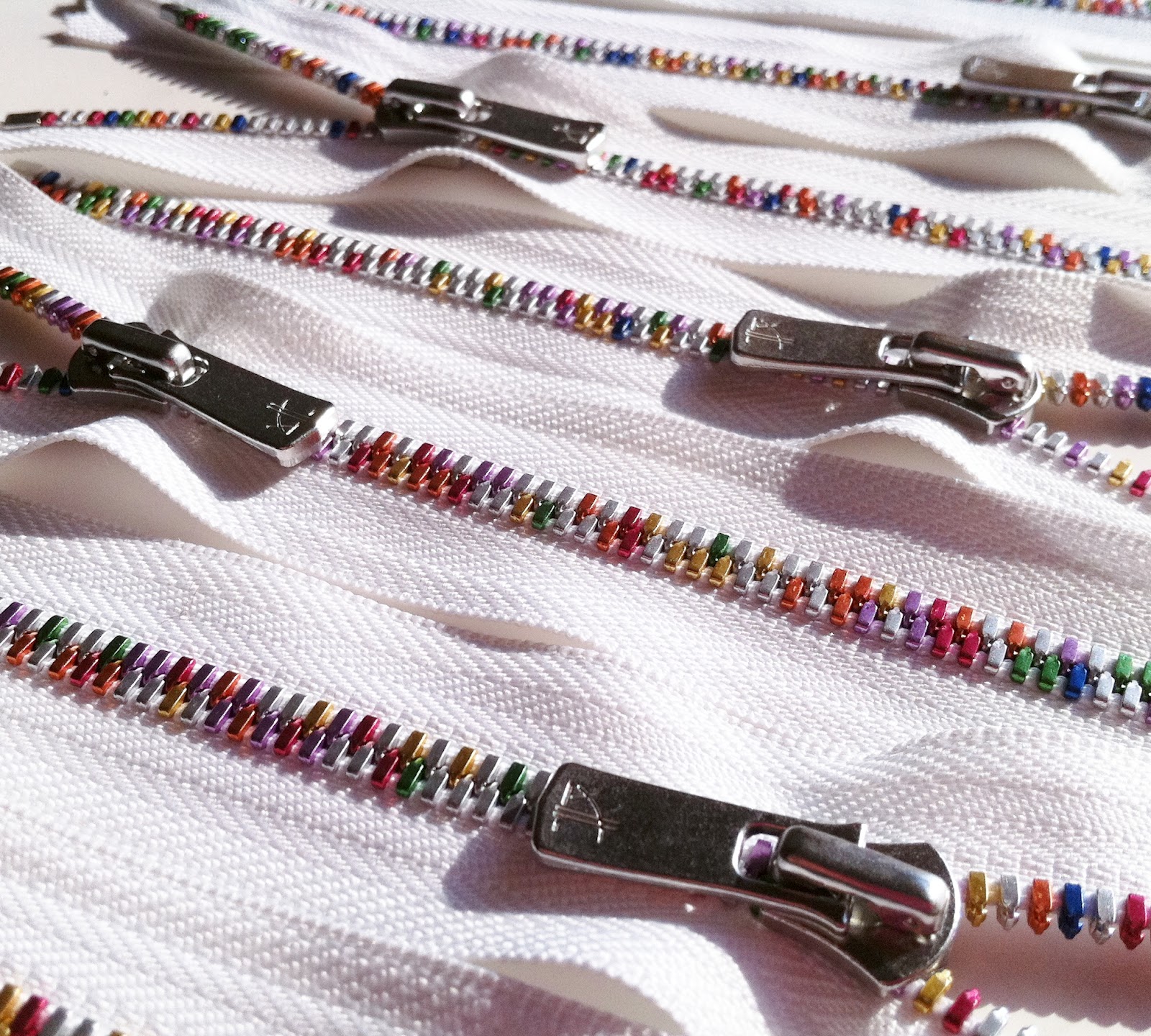 Zip It Zippers New Zippers and a Giveaway! CLOSED