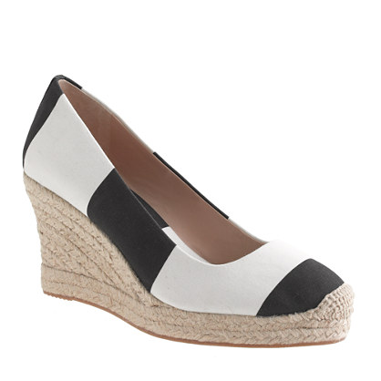 "Reinvent your wardrobe, Reinvent yourself": "Black and White"