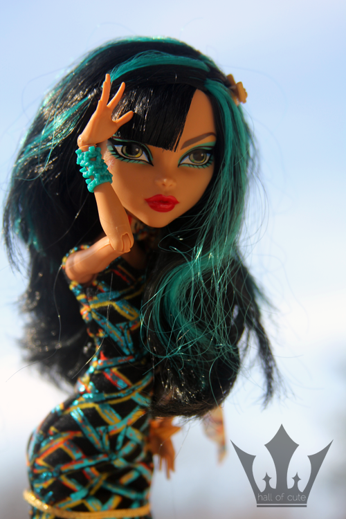 blonde monster high dolls