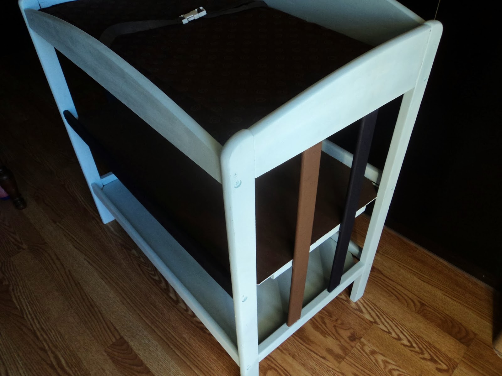 R and M Junkers Baby Changing Table redo