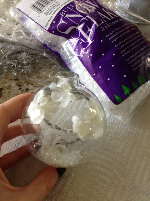 Veronika's Blushing: How to Make Your Own Christmas Ornaments (They Make Great Gifts Too!)