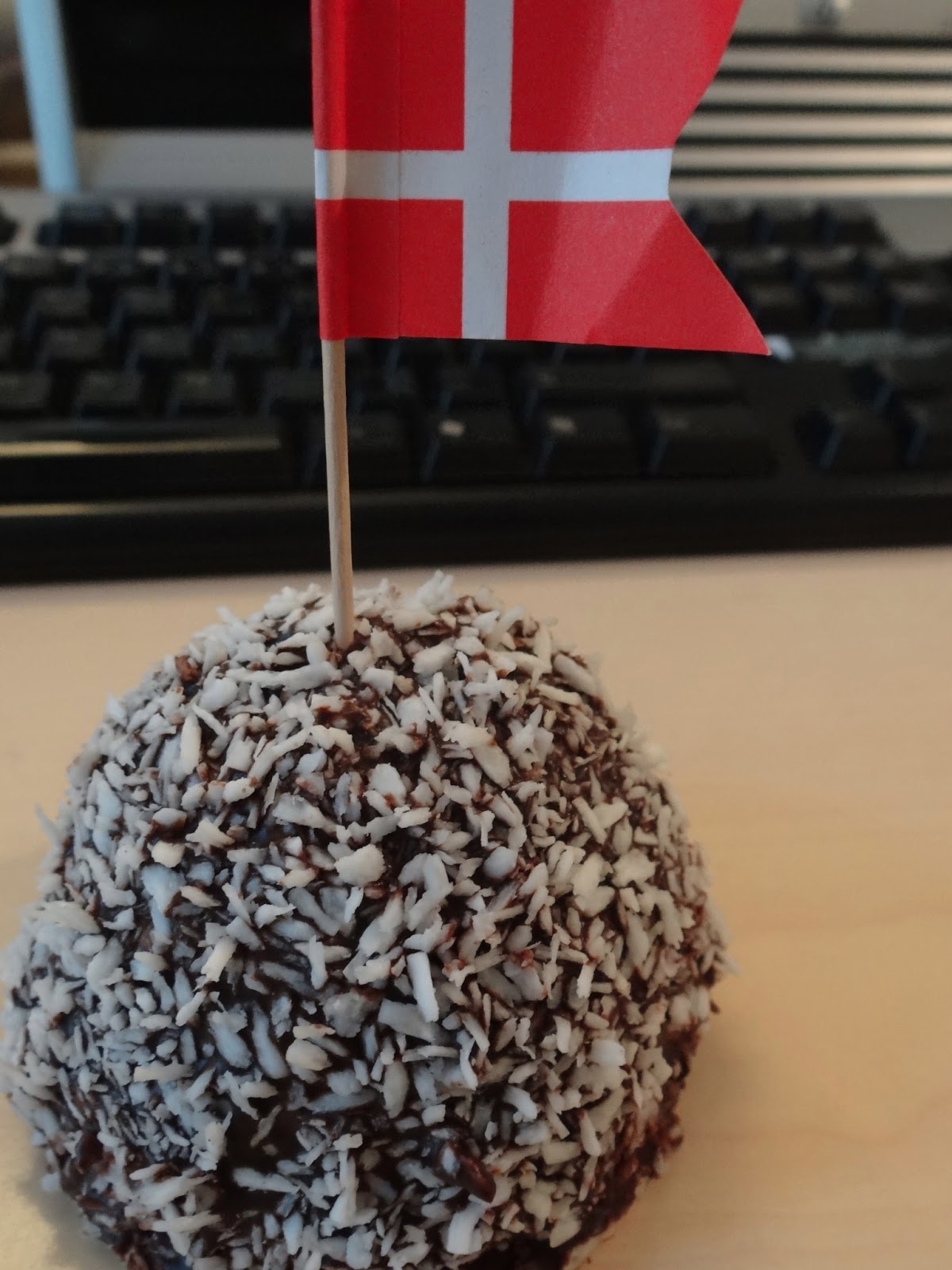 fluent flødeboller bakery coconut