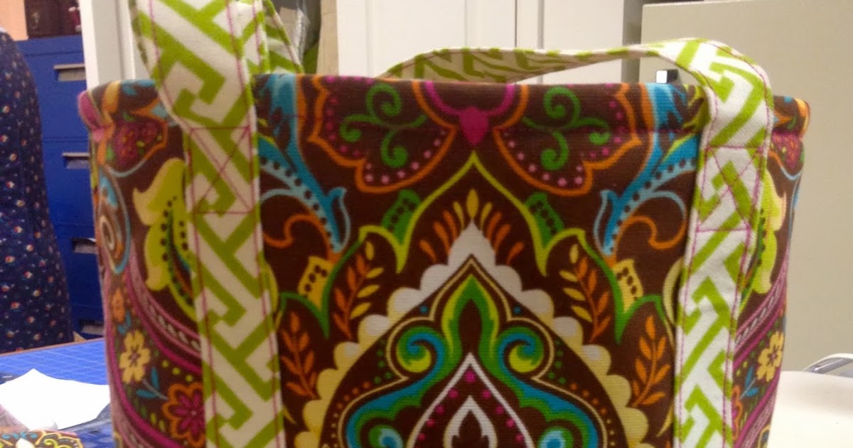 Feasts and Fabrics Styling Lunch Tote