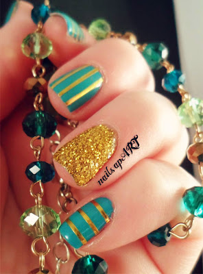 Green and Gold Nail Art