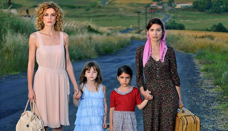 anneler-ile-kizlari.jpg