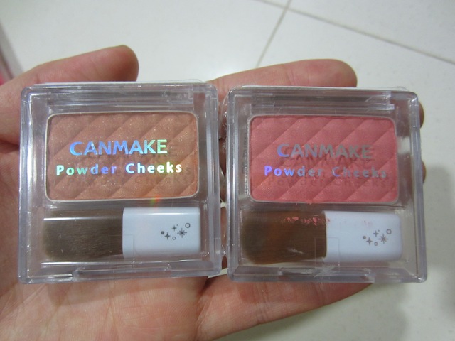 Canmake Blush Review