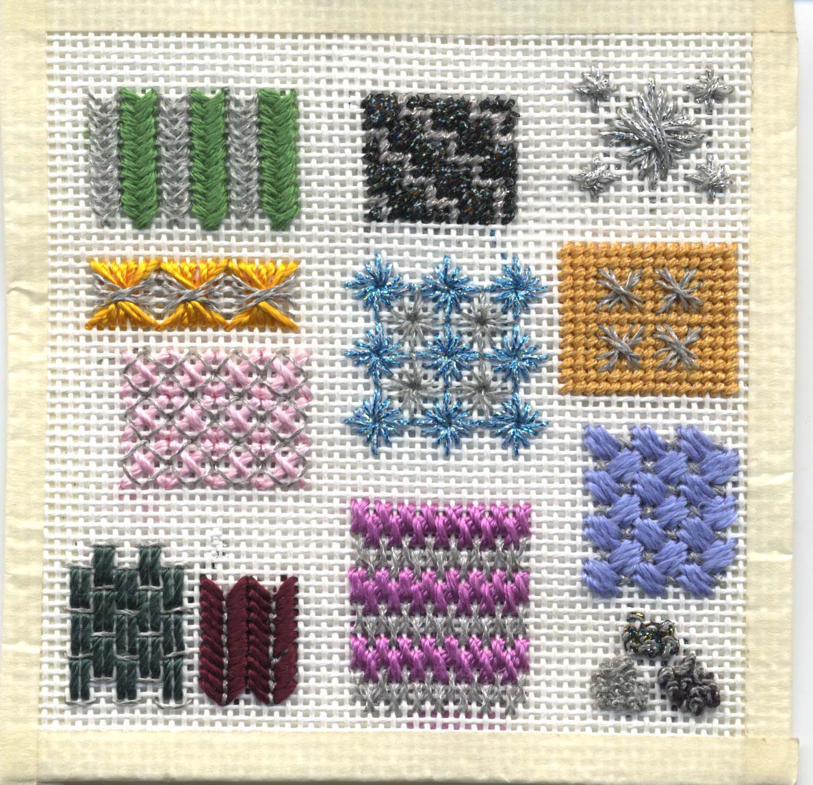 Thread Spool Holder  GOODKNITS // a knitting & crochet blog
