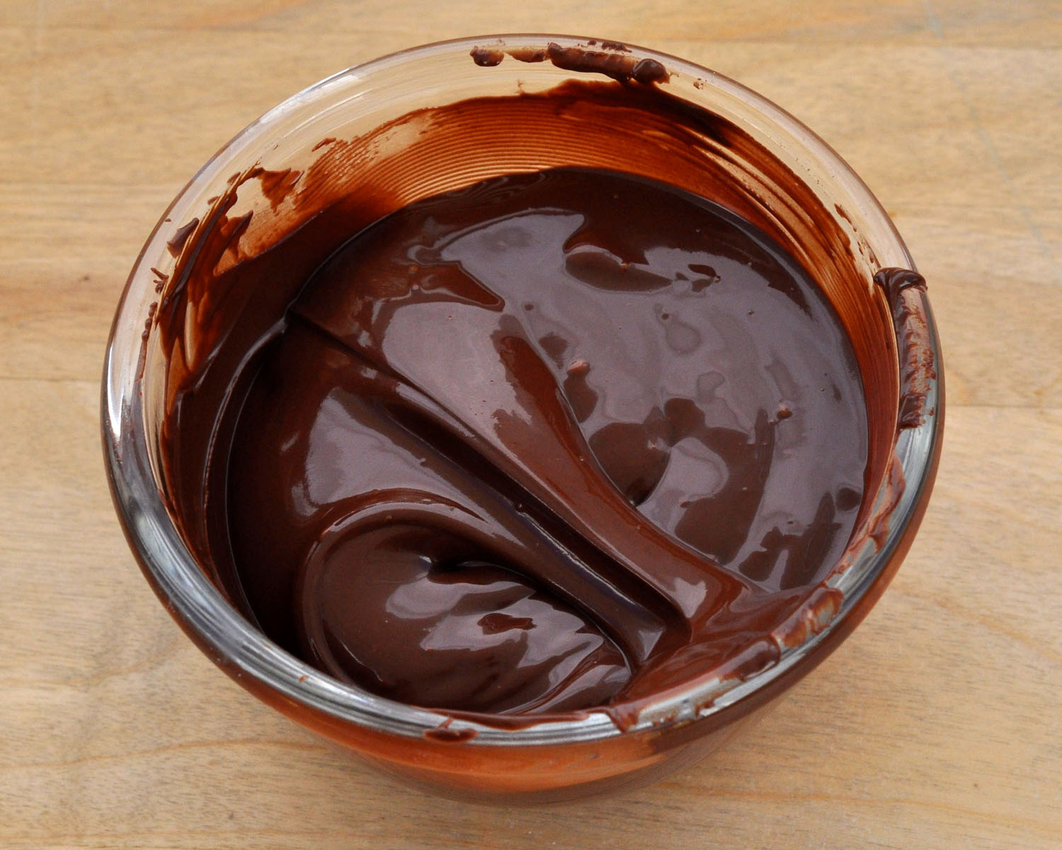 Beki Cook's Cake Blog: Silky Chocolate Buttercream Frosting