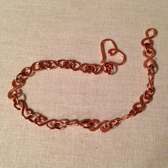 Infinity Wire Link Bracelet with Heart Clasp Tutorial / The Beading Gem