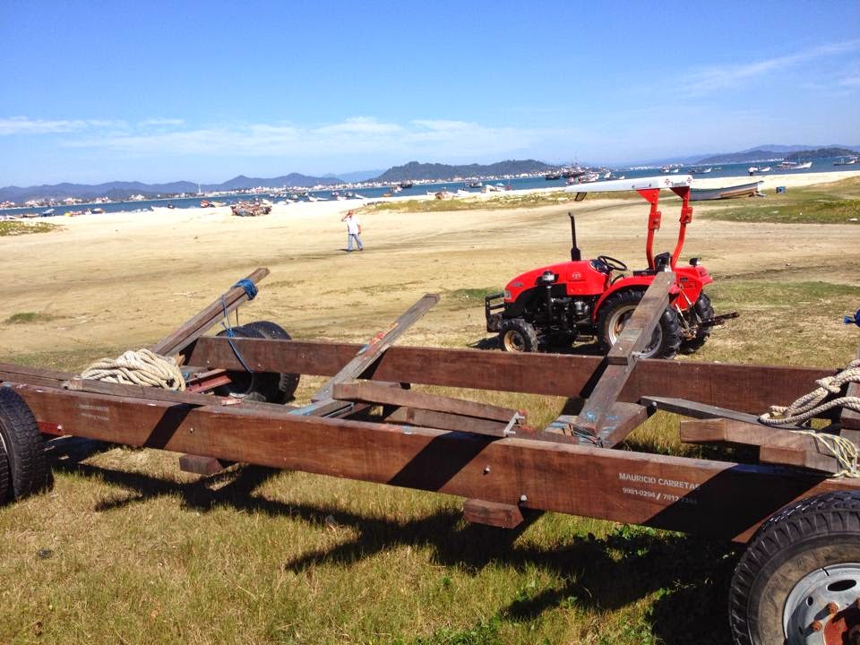 MAURICIO CARRETAS: Carreta para barco de pesca