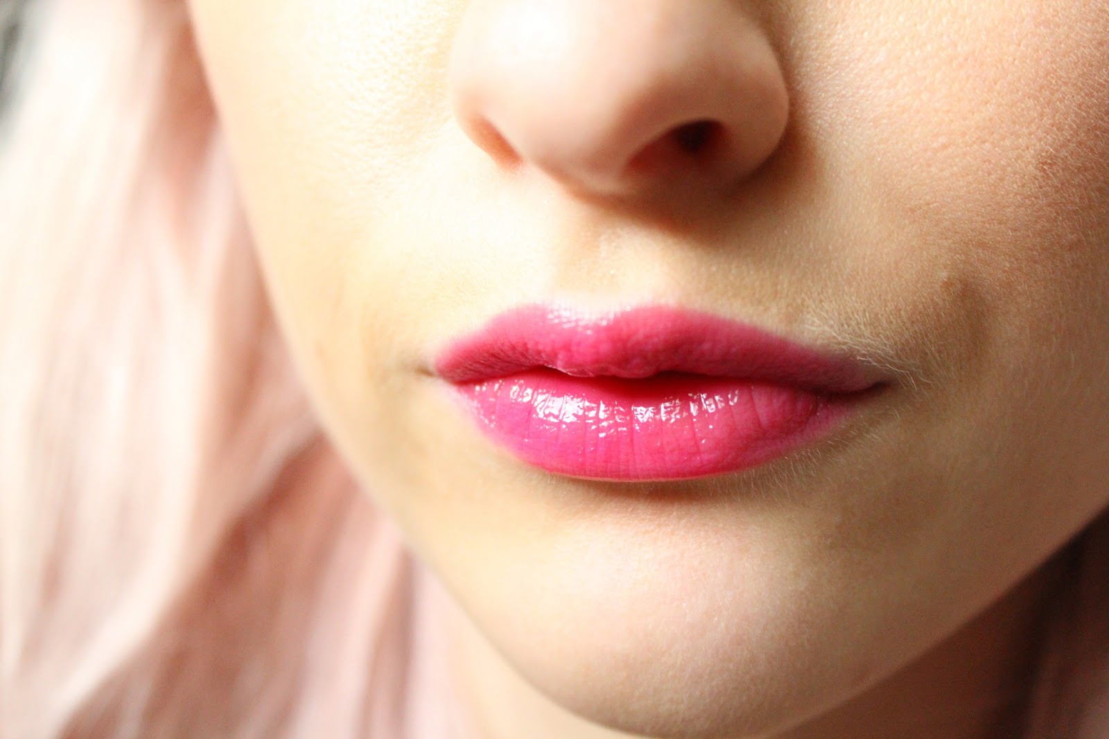 Mavala Lip Gloss in Grapefruit and Bubble Gum Inthefrow