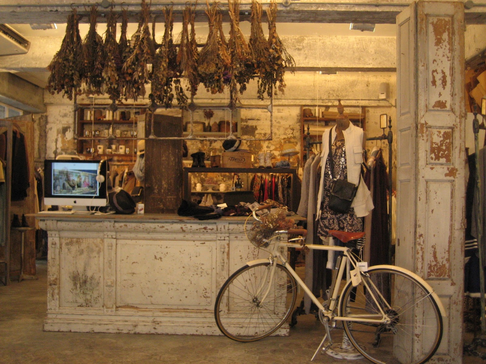 mylifestylenews The Unusual Shopping Experience Initial Concept Store