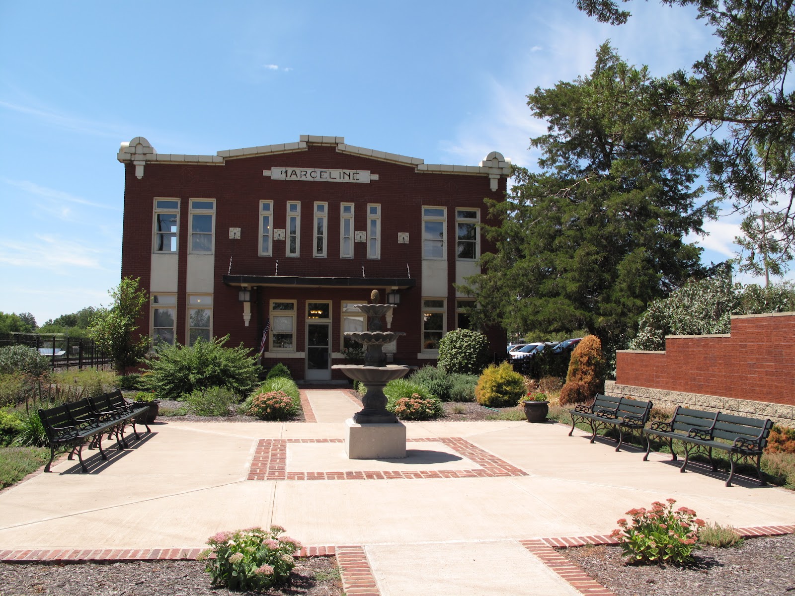 Branson Staycation Marceline, MO Hometown of Walt Disney