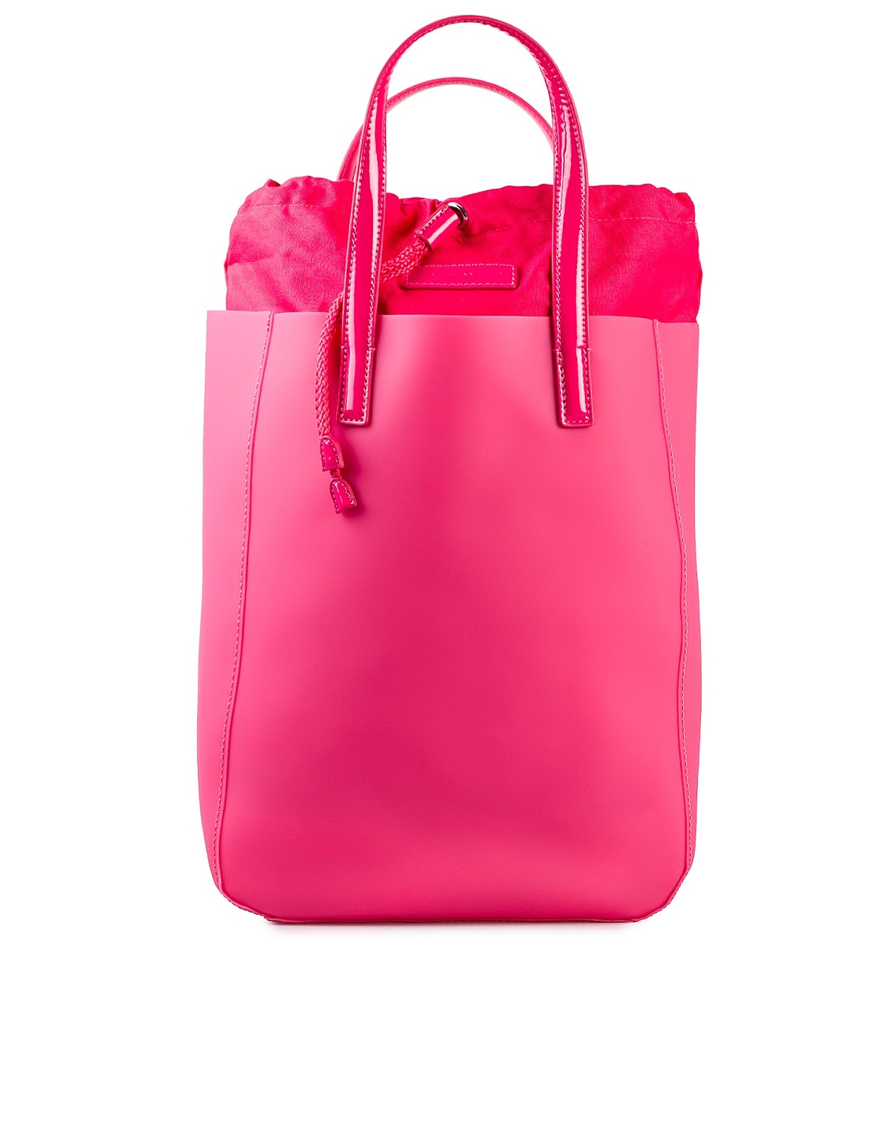 http://3.bp.blogspot.com/-w2haaPJrfYU/UQ6WOx4OZ0I/AAAAAAAACGQ/4M-FQfSbKC0/s1600/Nelly+bag.jpg