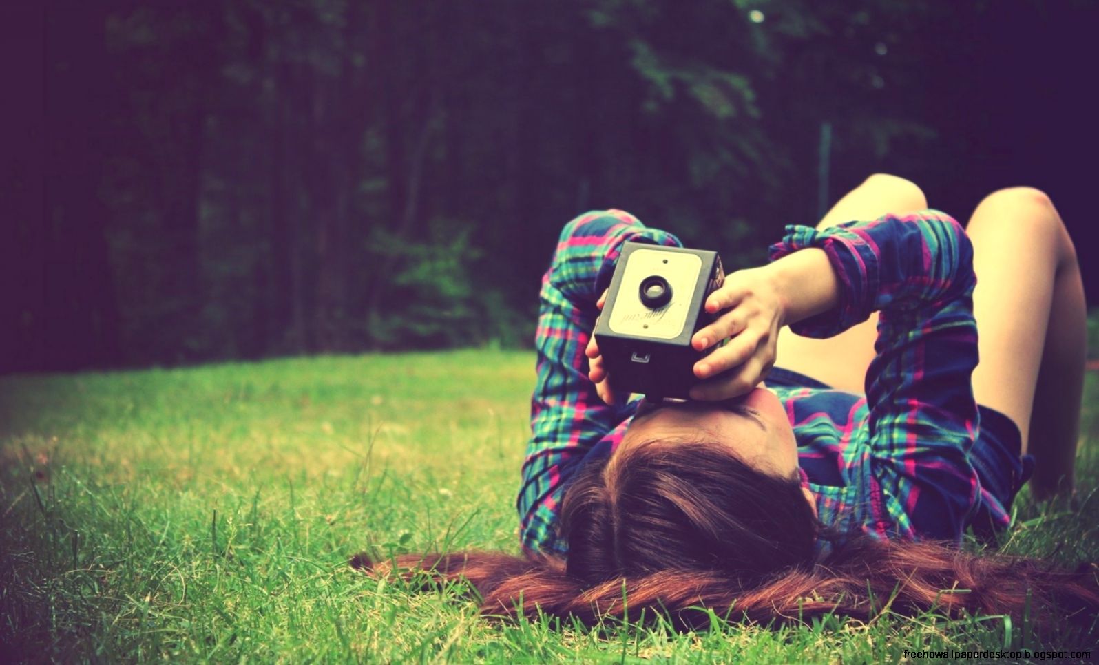 Mood Girl Camera Nature Grass Summer Photo HD Wallpaper FreeWallsUp Mood Girl Camera Nature Grass Summer Photo HD Wallpaper FreeWallsUp