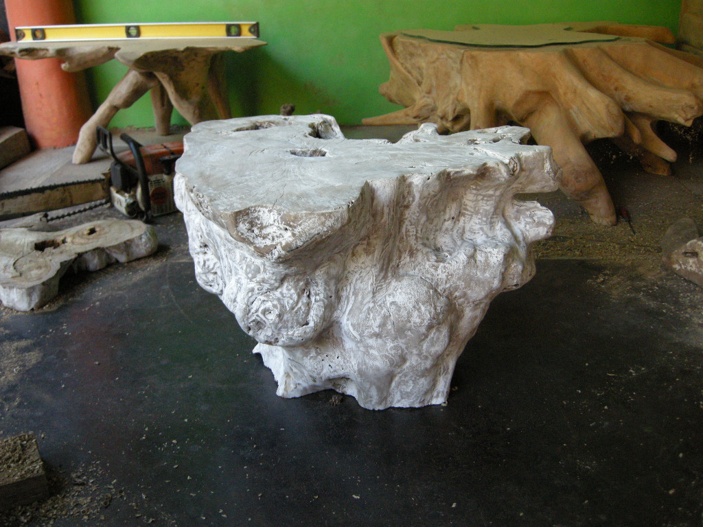 IndoGemstone Tree Stump Table
