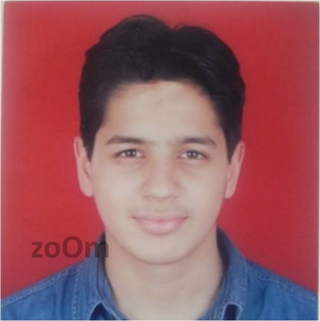 Bollywood Actor Sidharth Malhotra Childhood Photos - MERE PIX