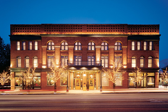Bachelorette Parties - Idea #24: Hotel Jerome in Aspen
