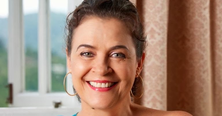 Dont Miss This The Extraordinary Life Of Cindy Breakspeare - 0w2tou6