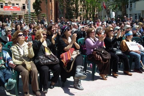 GEZGİN: Özel Eğitim Okulları ve 23 Nisan Çocuk Bayramı Kutlaması