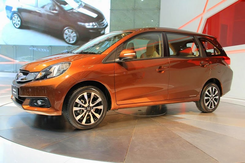 mobil honda mobilio 2015