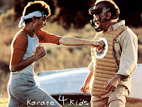 صورة مقتبسة من فيلم Karate Kid لنفس أداة التدريب