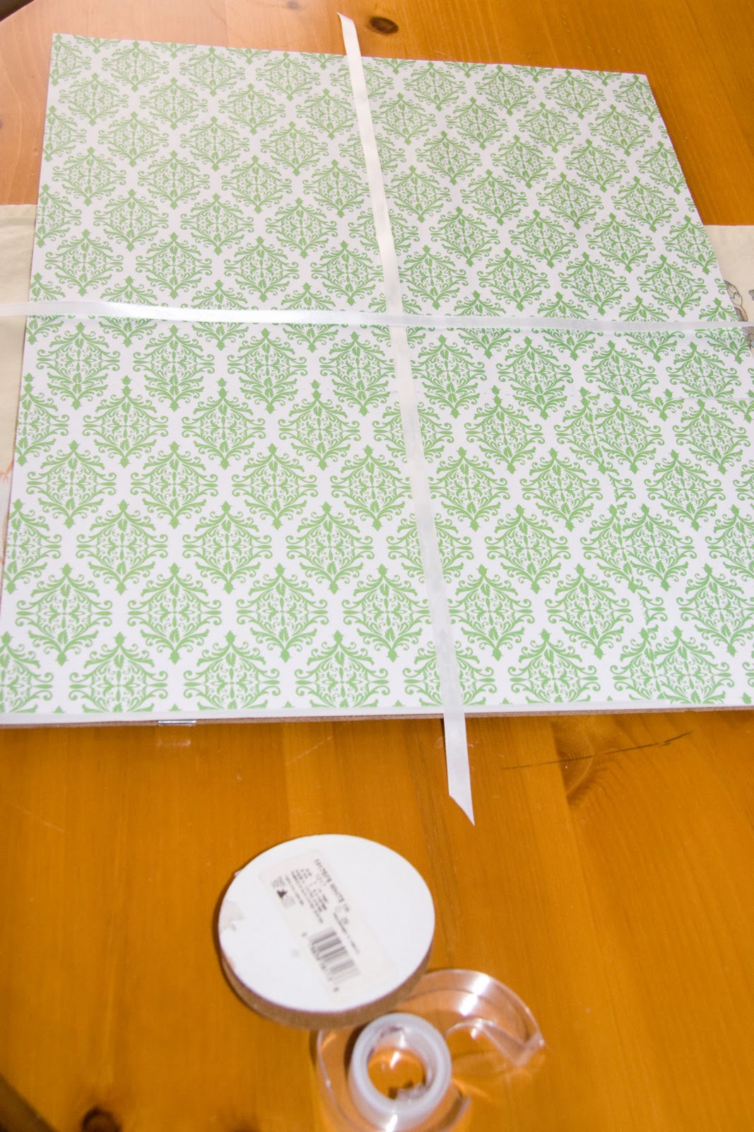 The Wonder Years DIY Kitchen Memo Board