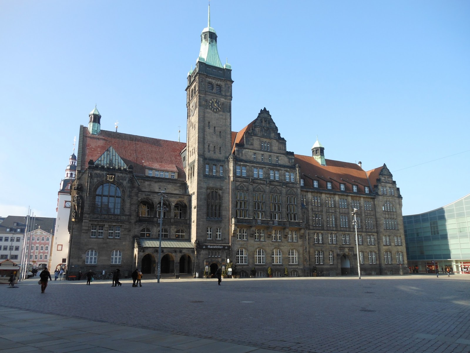 Chemnitzer Fruhling Bergblumengarten