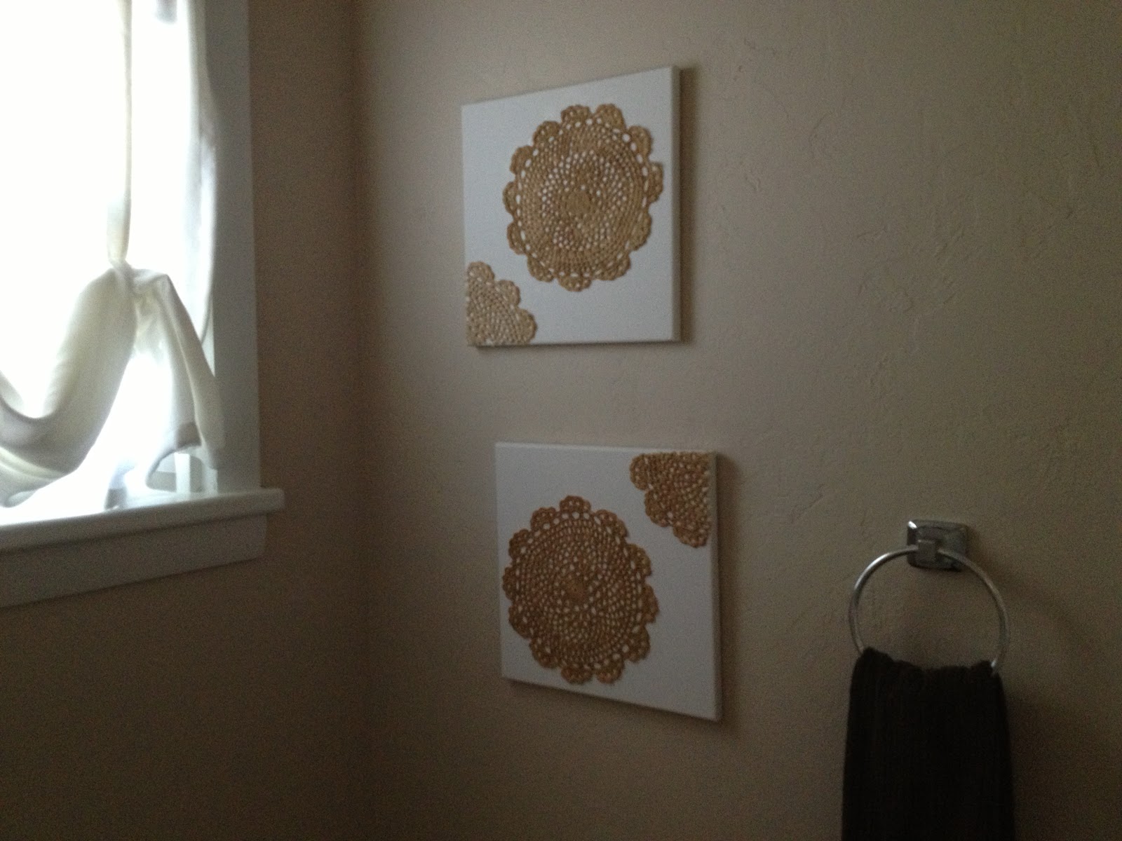 Rifles and Ruffles Doily Canvas Art