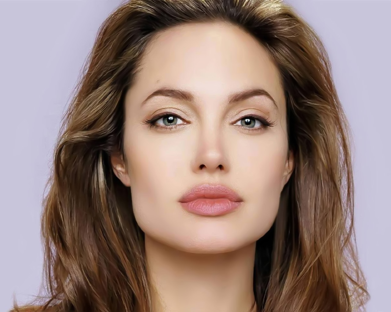 http://3.bp.blogspot.com/-wDx9F2ZUwIo/T8TfBerhDPI/AAAAAAAABeo/_Qb85N7cI1c/s1600/angelina-jolie.jpeg