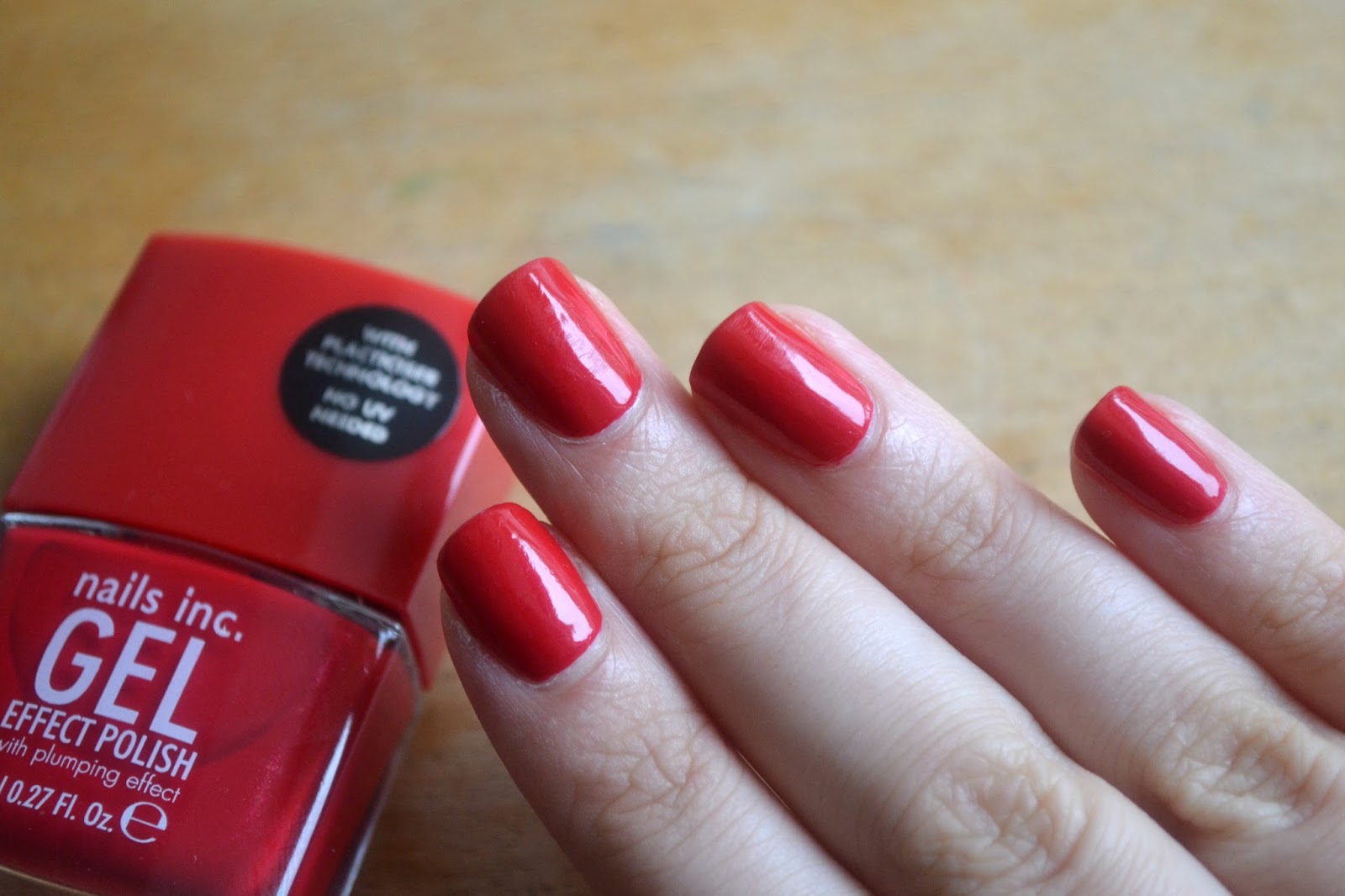 Imogen's Typewriter. Blogmas Day 16 Review Nails Inc Gel Effect