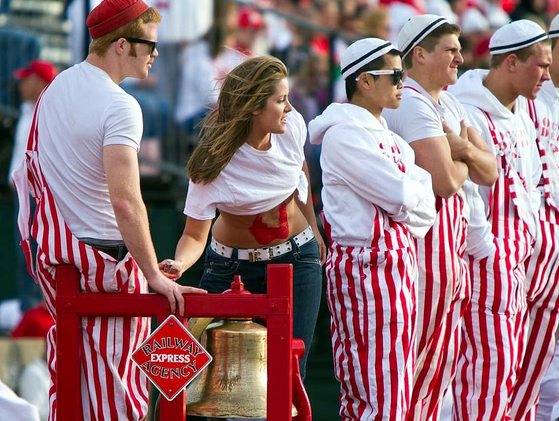 Faces in the Crowd 2011 HD Stream StreamKistetv