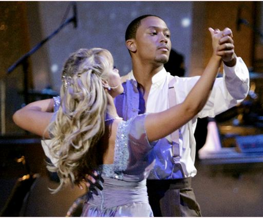 Professional+dancers+dancing+with+the+stars+2011