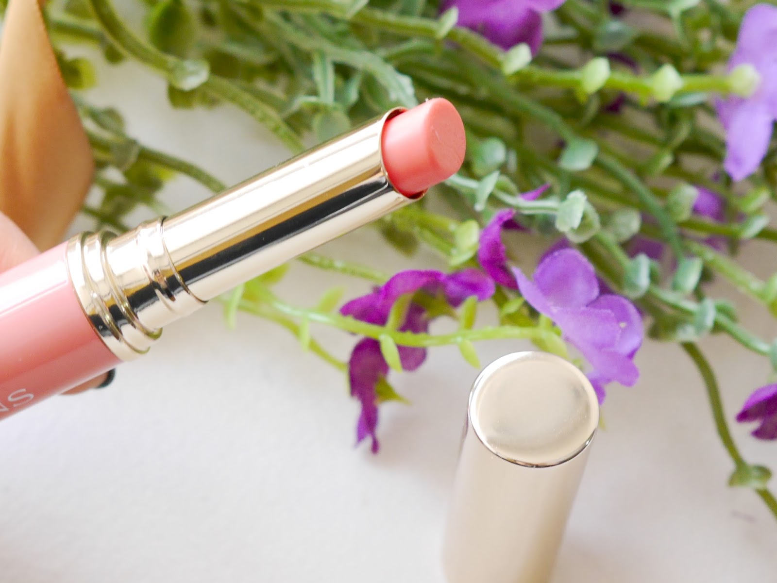 Clarins Lip Comfort Oil honey and Instant Light Lip Balm Protector rose review