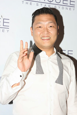 تعرف على الفرق الكورية الاكثر شعبية Psy_Gangnam_Style_performs_at_Marquee,_The_Star,_Sydney,_Australia_(1)