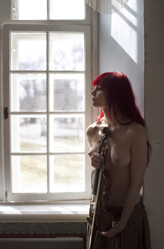 Maris Ojasuu Sirabella fotografia mulheres modelos fashion nsfw beleza sensual provocante nudez