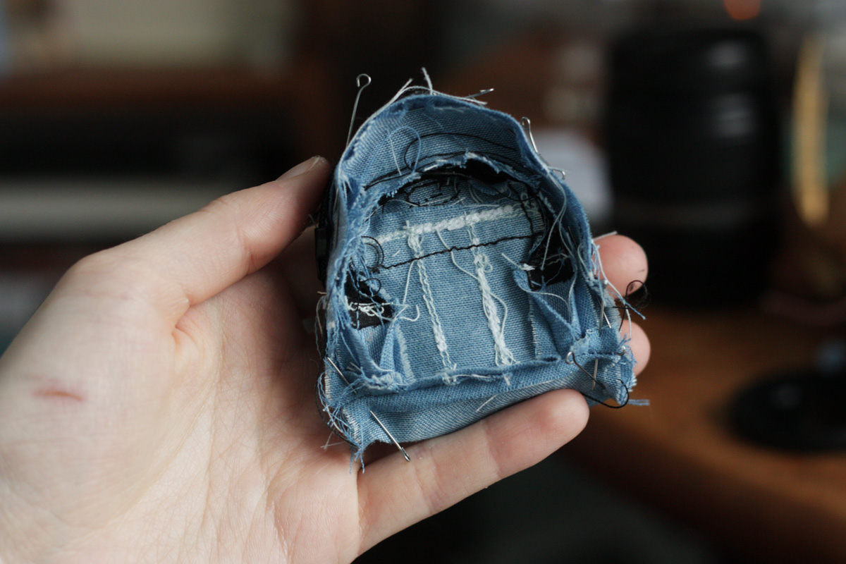 How to sew a doll backpack 1/6