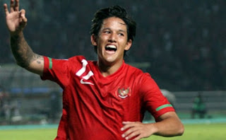 selebrasi gol irfan bachdim