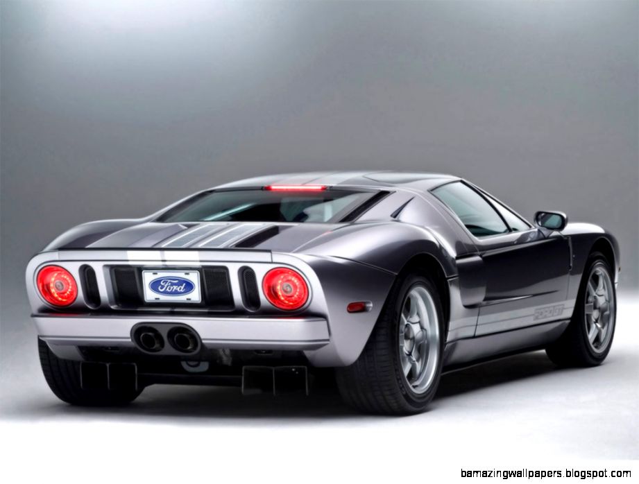 2004 Ford GT Sports Car 2004 Ford GT Sports Car