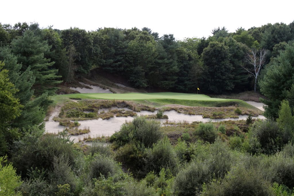 Anthony Pioppi Boston Golf Club in Financial Trouble, Not Open for Play