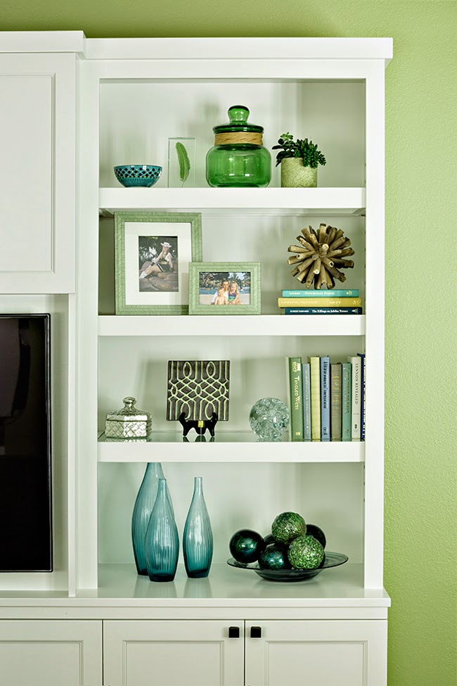 New South Design Builtin Bookcase Makeover and Tips