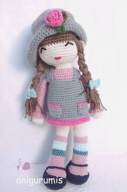 La muneca amigurumi