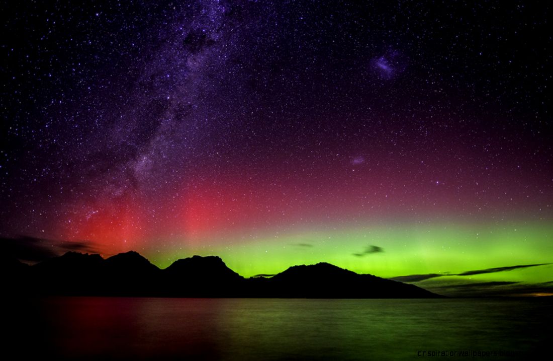 Aurora Australis Coles Bay Tasmania Hazaed Mountains Aurora Australis Coles Bay Tasmania Hazaed Mountains