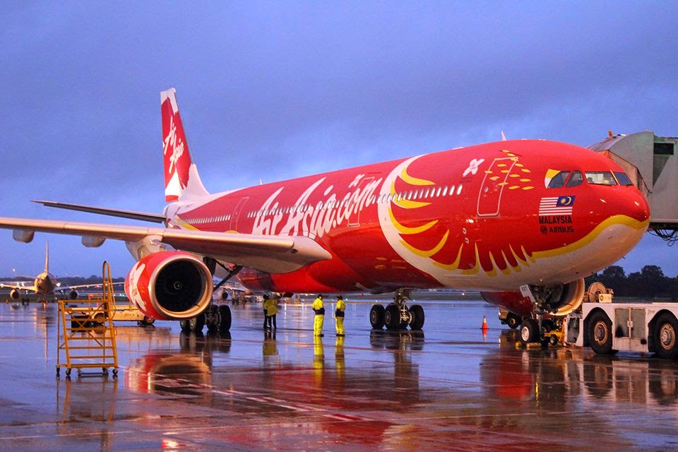 Perth Airport Spotter's Blog Air Asia X A330343E 9MXXT D7236/237
