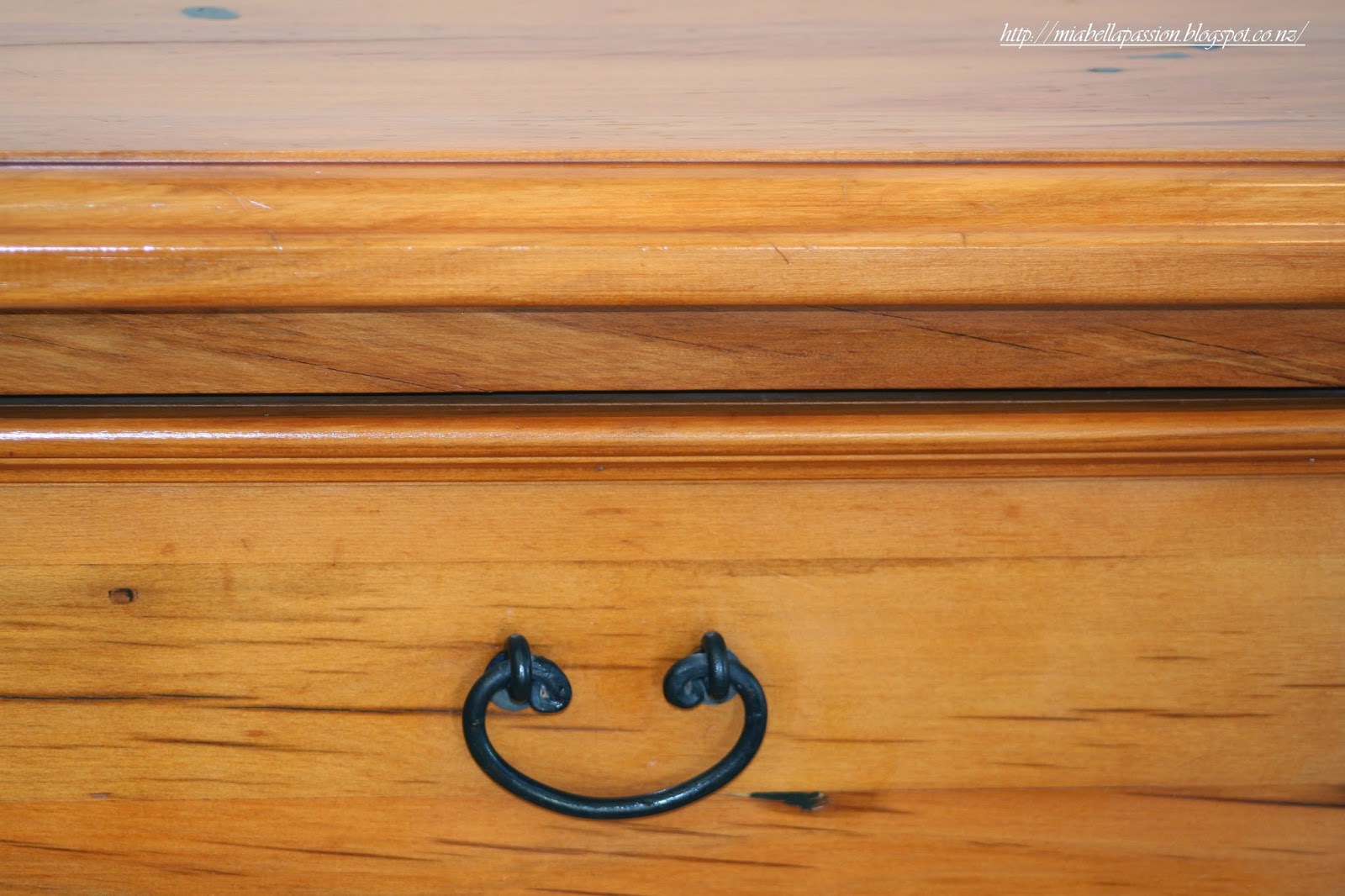 Mia Bella Passions Olive Oil & White Vinegar Furniture Polish...