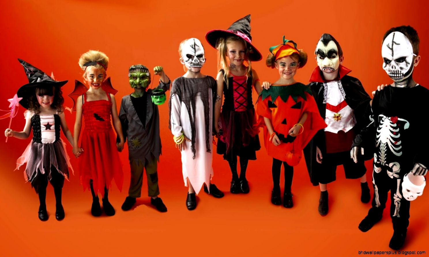 Best and Latest Family Halloween Day Costumes and Images Best and Latest Family Halloween Day Costumes and Images