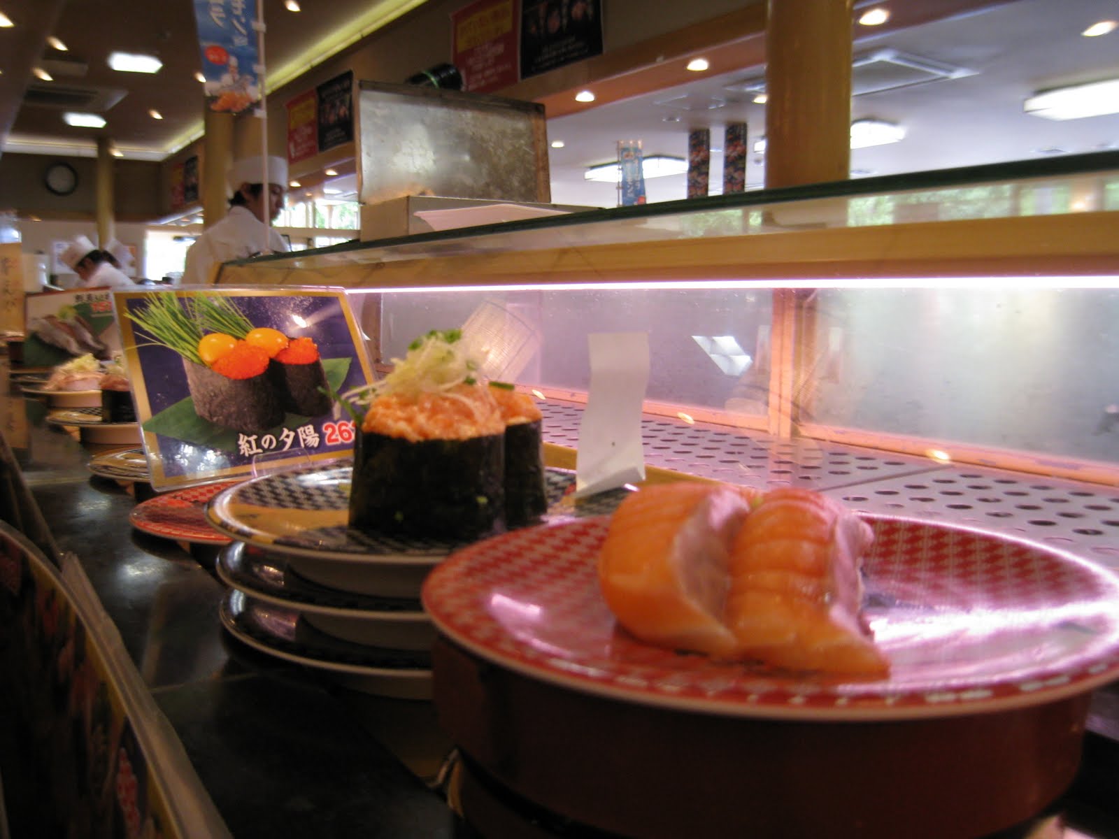 Tokyo 165 Conveyor Belt Sushi!