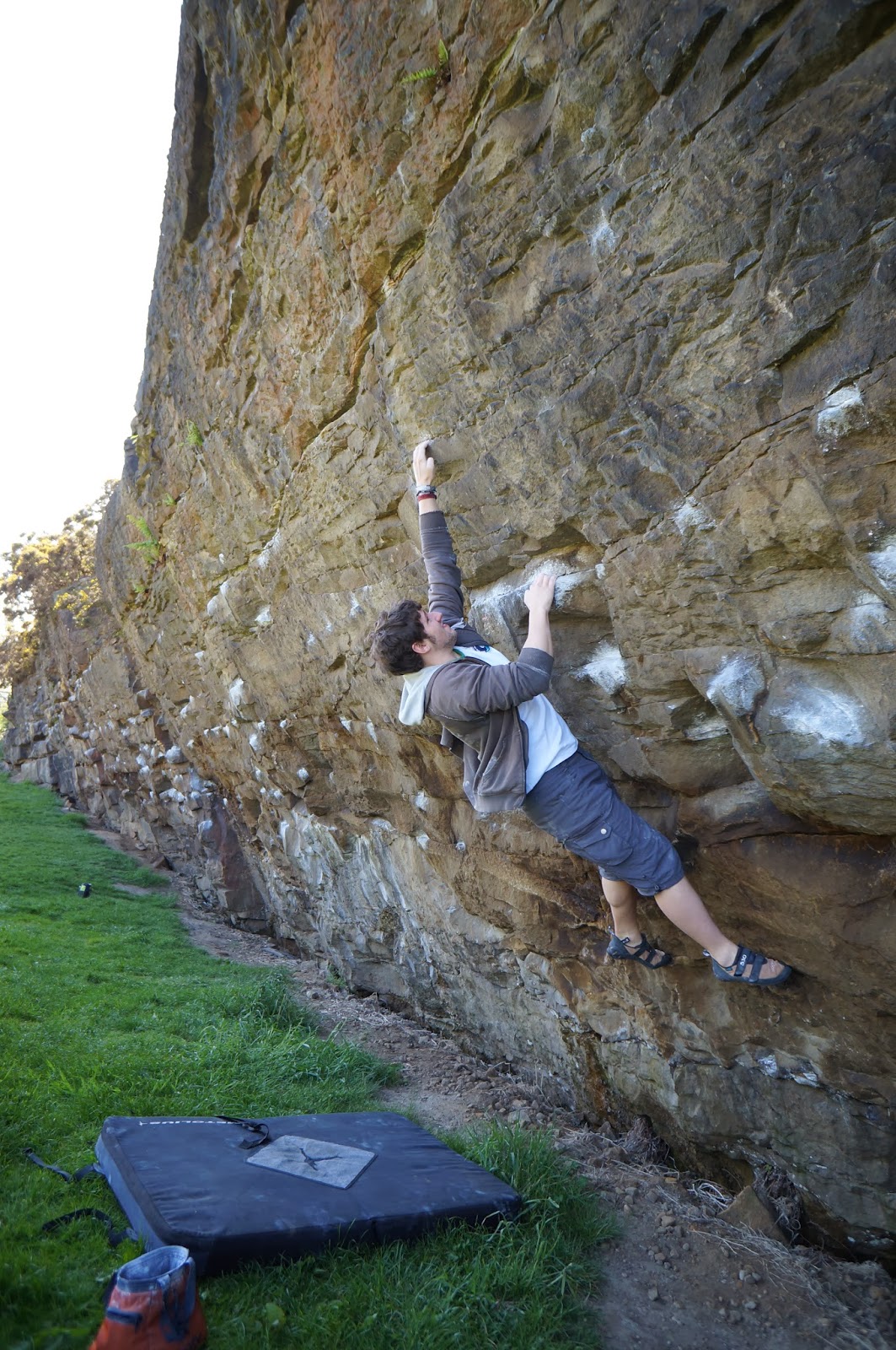 Weekend Bouldering in Wales & Lancashire. The Roaming Renegades