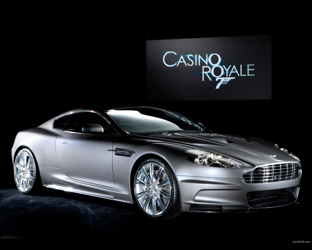 ASTON MARTIN CAR WALLPAPERS: Aston Martin DBS James Bond in Casino ...